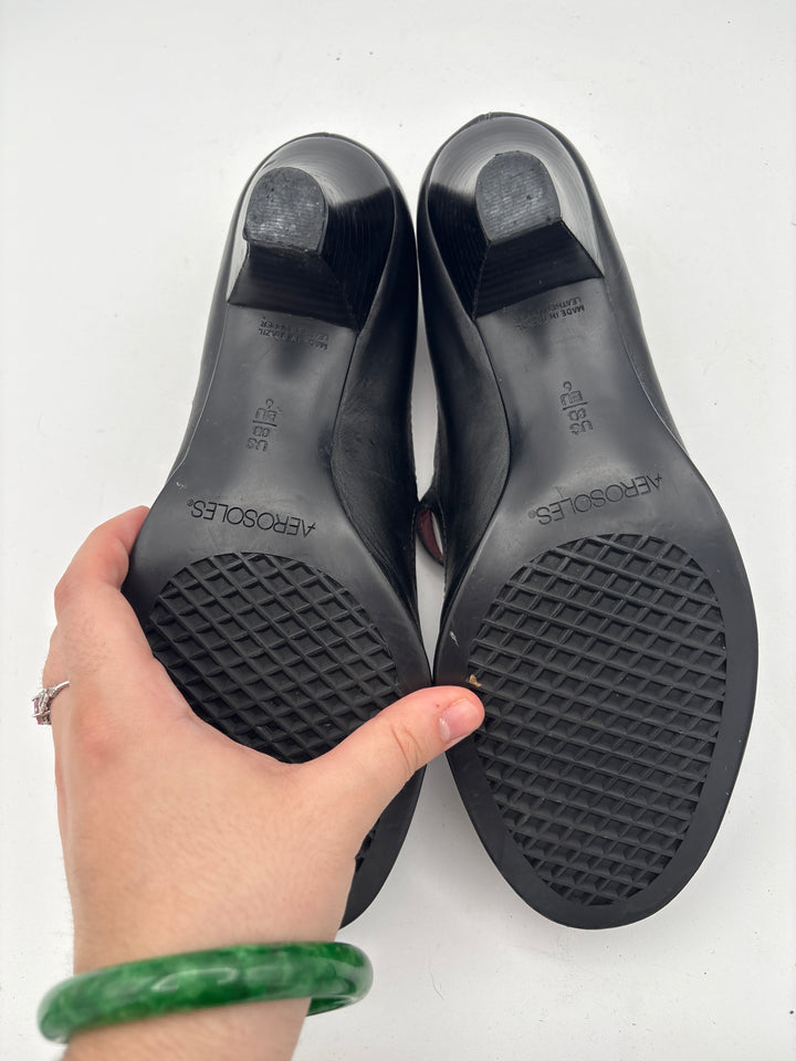 Women’s Aerosoles Size 8 Black Mary Jane Kitten Heels