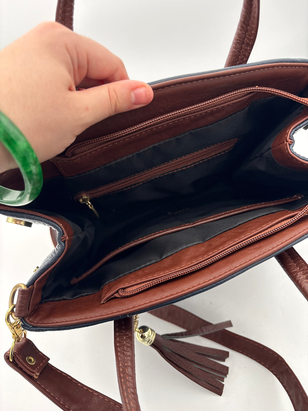 Womens Dark Navy Leather Handbag With 5 Compartments And Detachable Strap