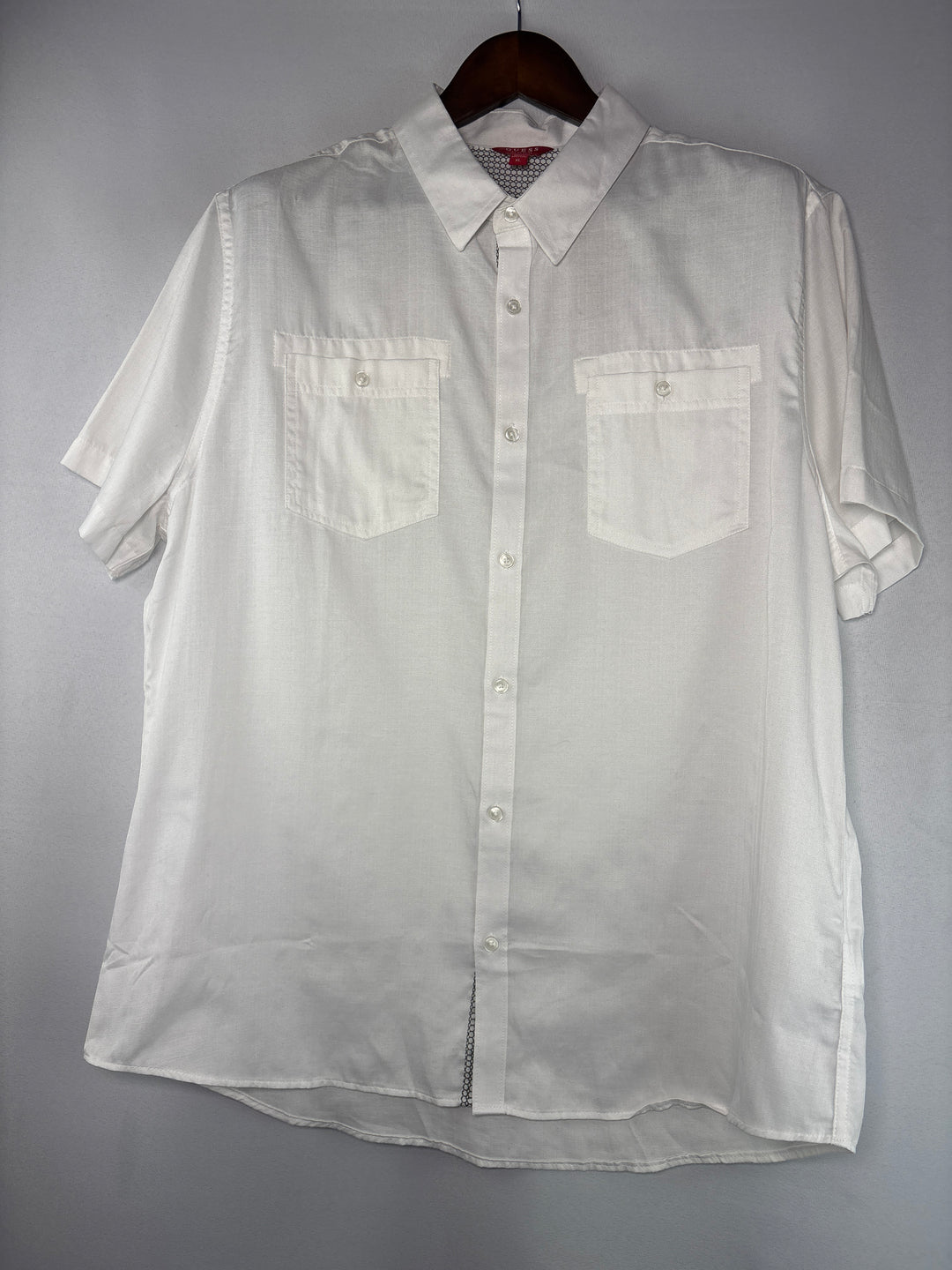Men’s Guess XL White Short Sleeve Dress Button Up