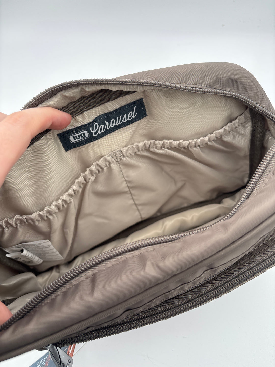 Women’s Lug Carousel Greige Quilted Cross-Body Bag