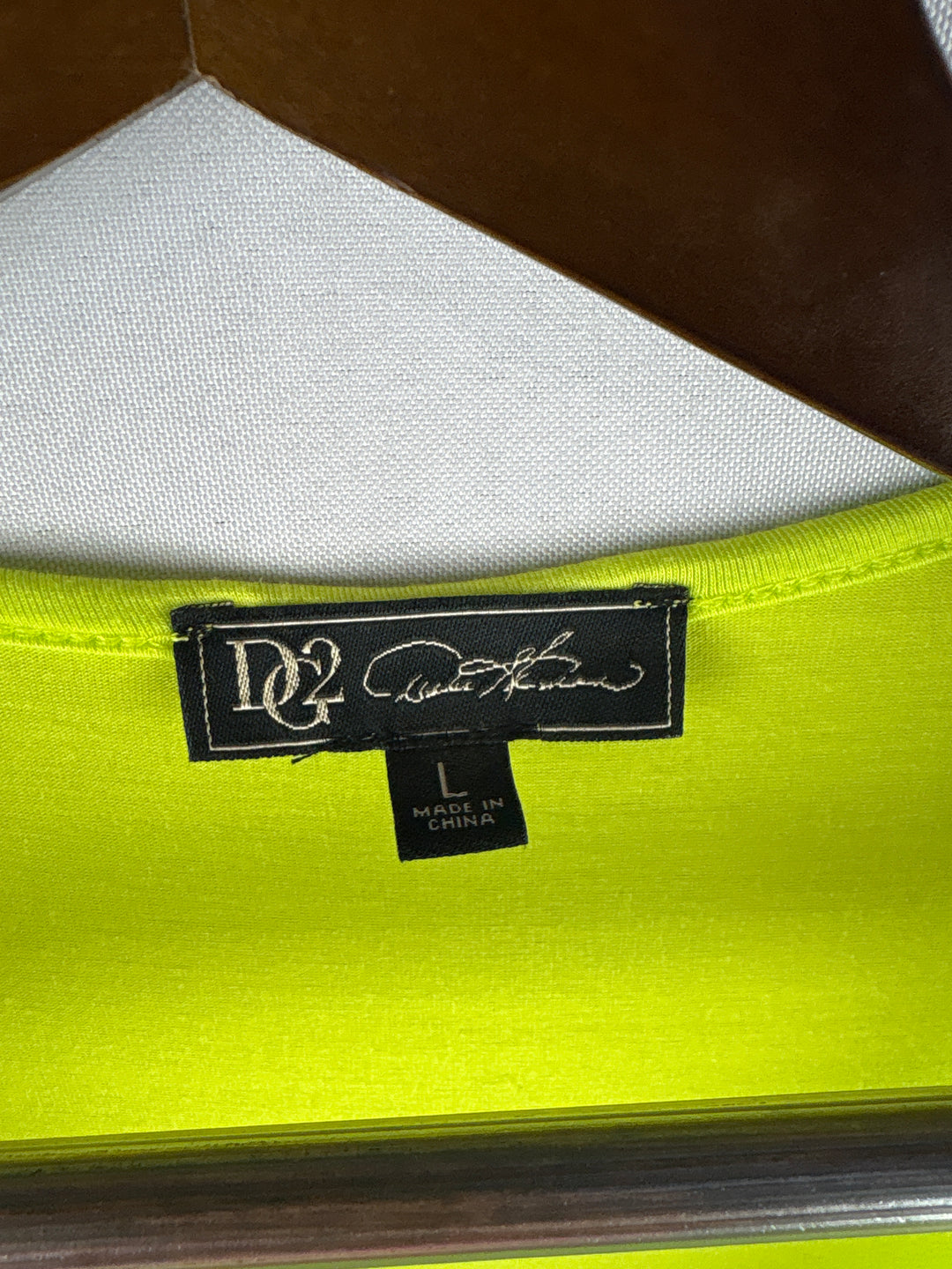 Women’s DG2 Large Neon Green Floral Sleeveless Blouse