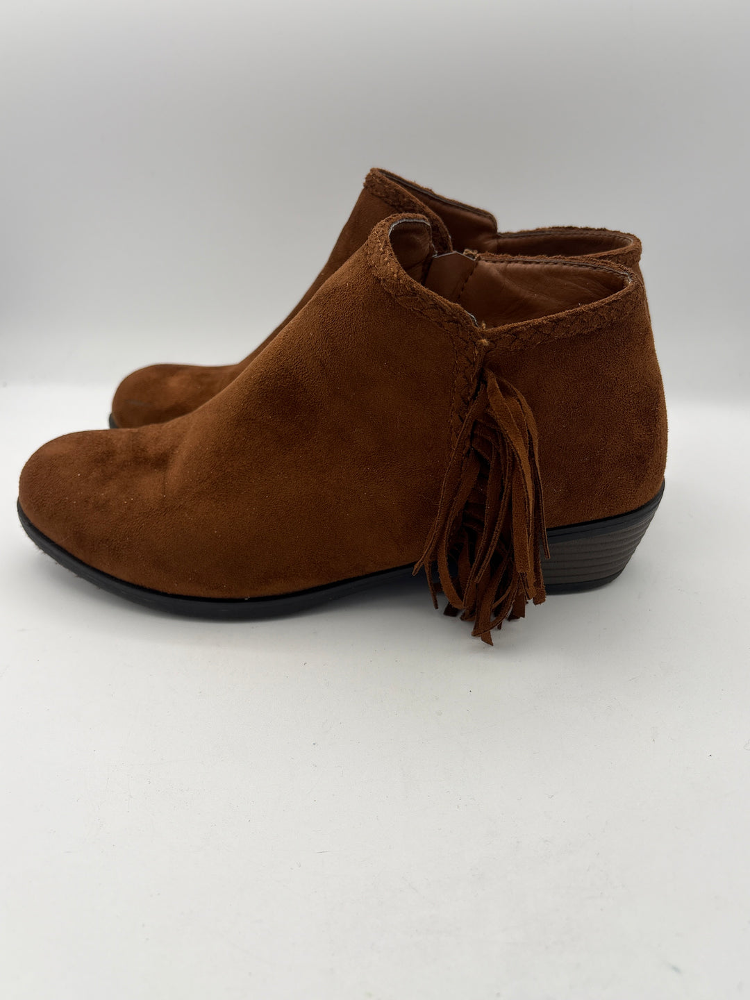 Womens Pierre Dumas Brown Suede Fringe Ankle Boots Size 7.5 With Side Zipper