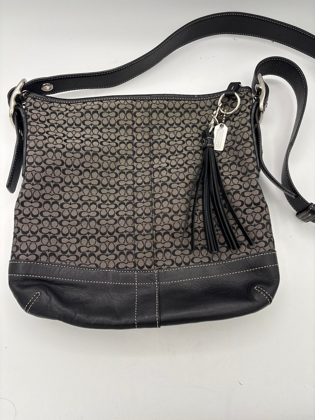 Women’s Vintage Coach Gray &amp; Black Patterned Crossbody Purse