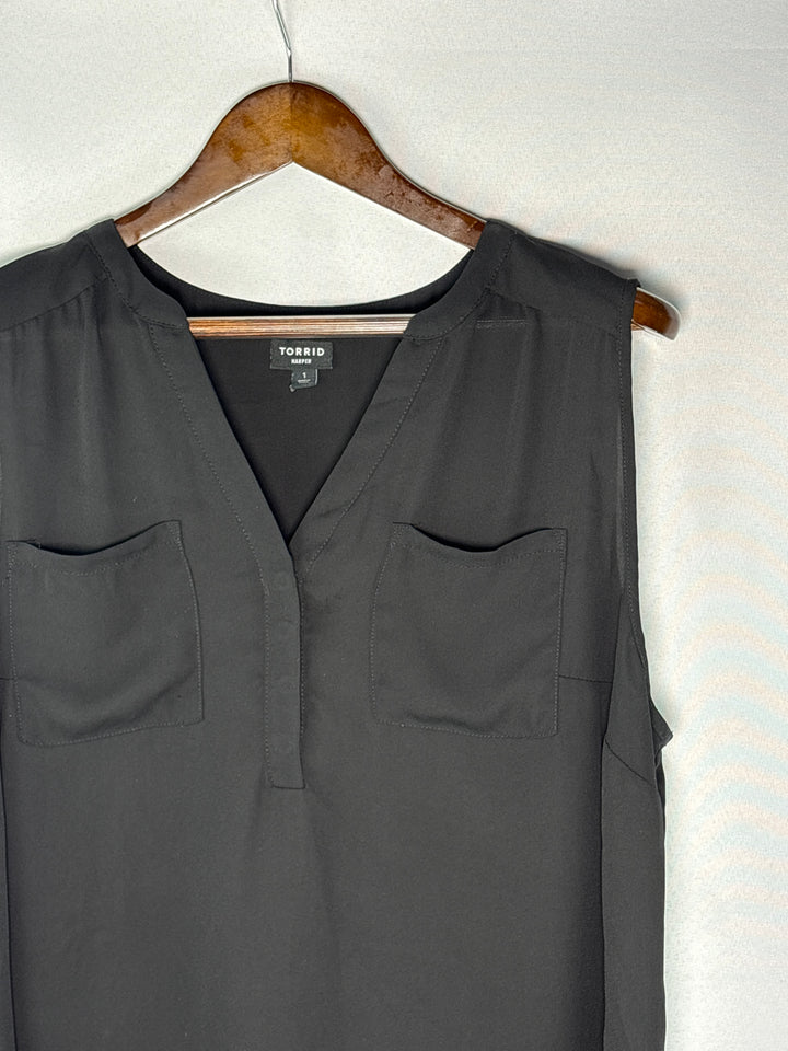Women’s Torrid Size 1 Black Sheer Sleeveless Blouse
