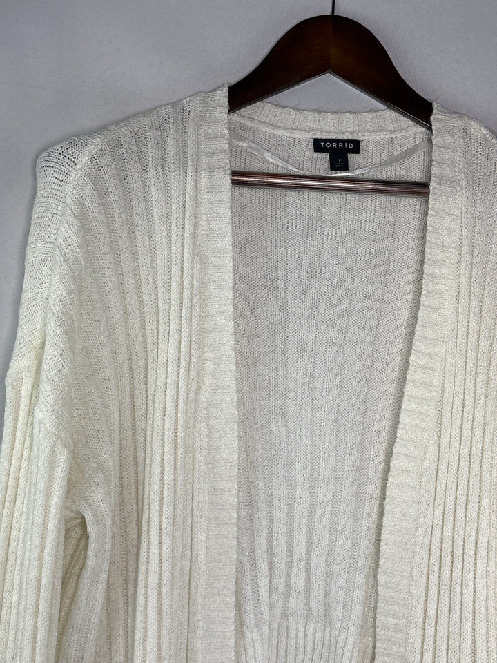 Women’s Torrid Size 1 Cream Cropped Ribbed Cardigan