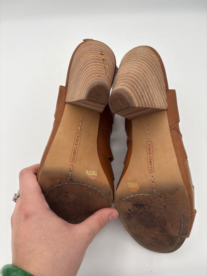 Womens Vince Camuto Brown Leather Gladiator Heels Size 7.5 Three Inch Heel