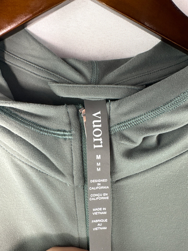 Women’s Vuori Medium Sage Green Athletic ZipUp Hoodie