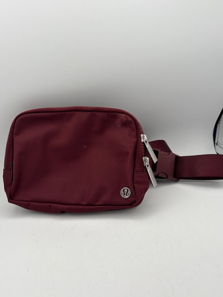 Women’s LuluLemon Maroon Fanny Pack Bag