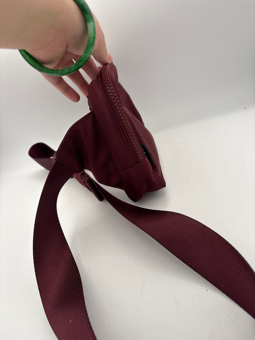 Women’s LuluLemon Maroon Fanny Pack Bag