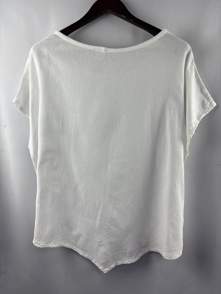 Women’s Oh My Gauze! XXL White Short Sleeve Blouse