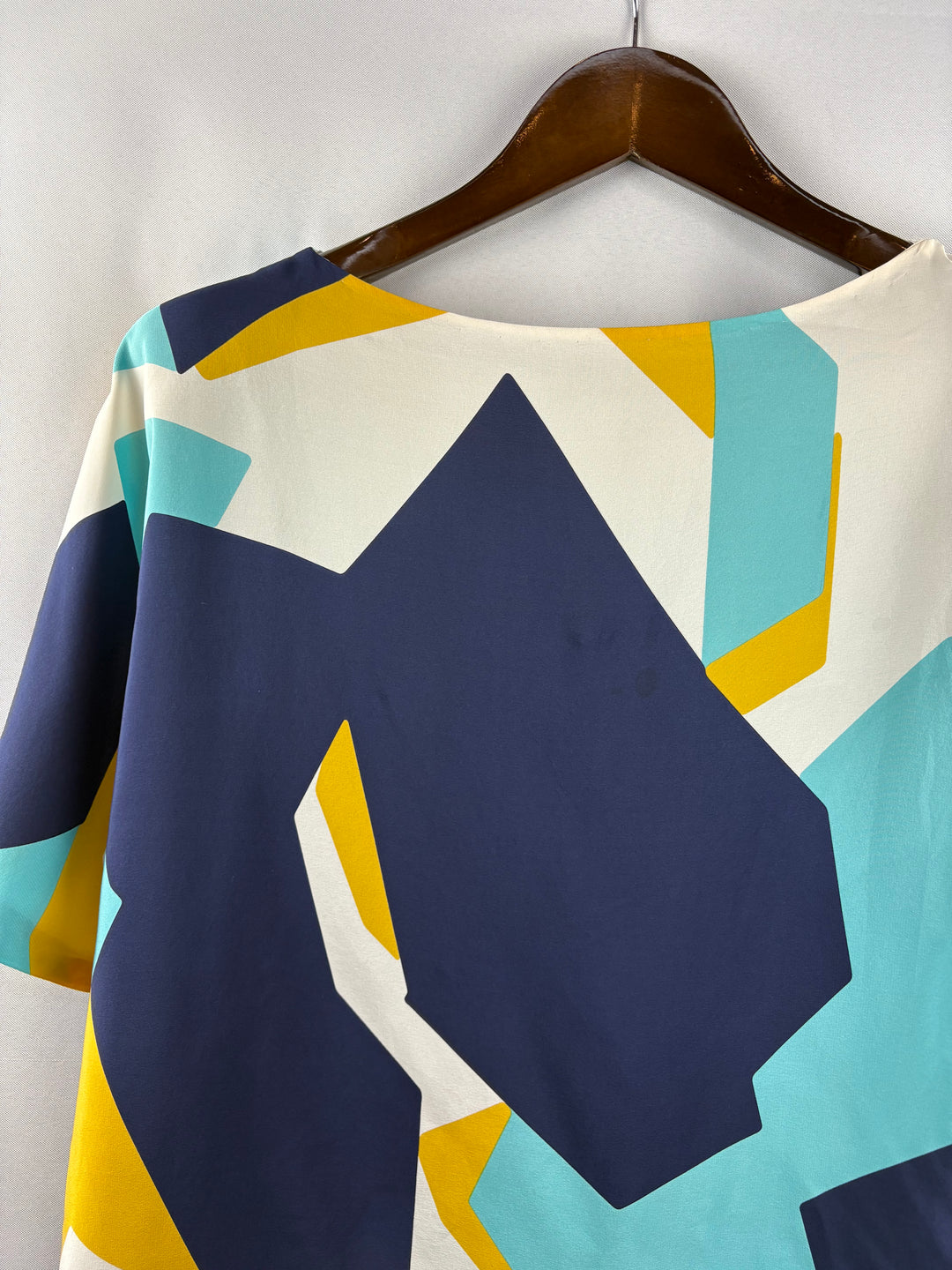 Women’s Fendi Size 4 Blue, White & Yellow Patterned Blouse