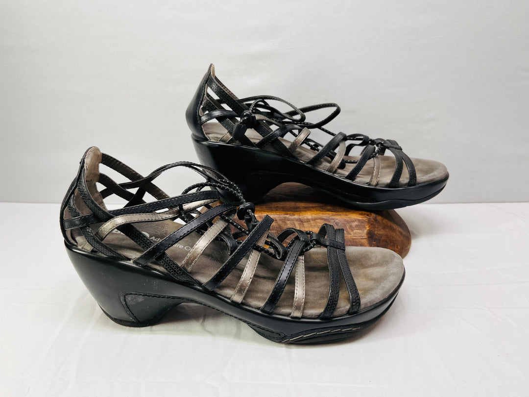 JBU by Jambu Women's Size 9 Strappy Comfort Sandals Toggle Closure Casual Shoes
