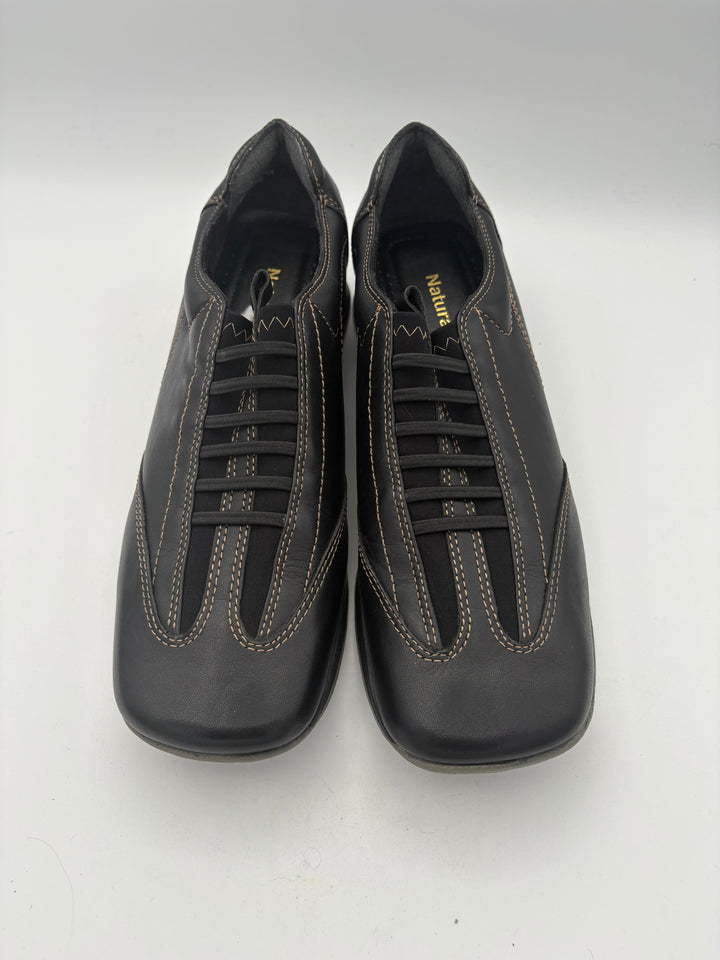 Women’s Naturalizer Size 8 Black Leather Slip On Mules
