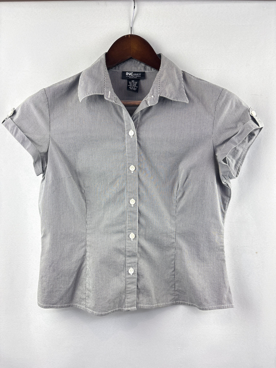 Women’s INC Stretch Size 8P Black &amp; White Check Short Sleeve Blouse