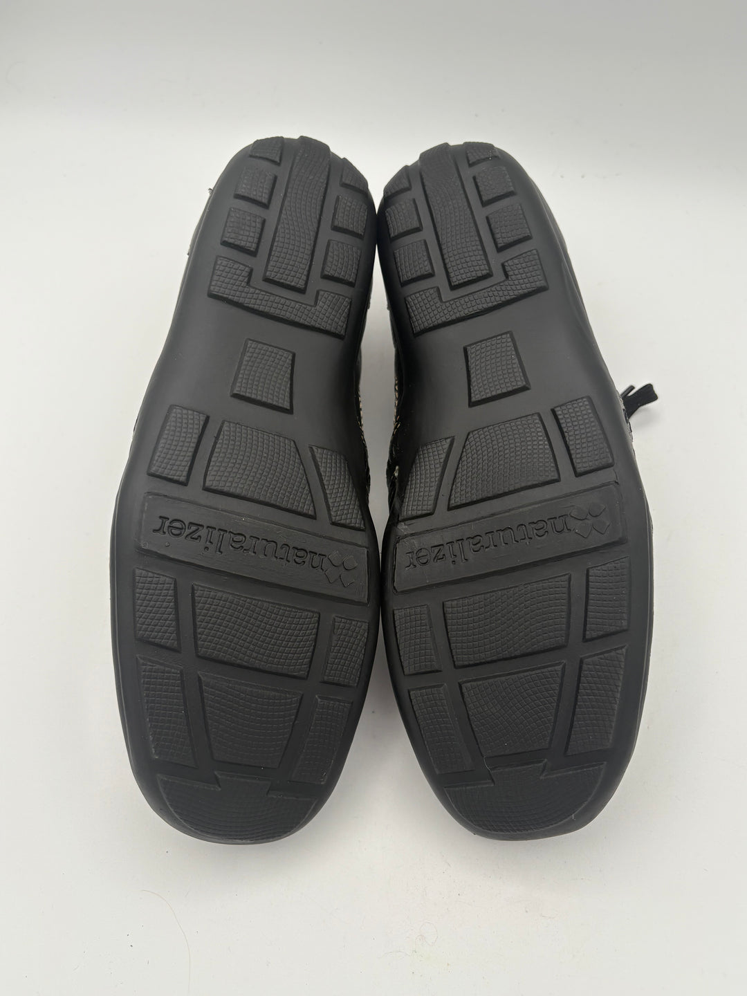 Women’s Naturalizer Size 8 Black Leather Lace Up Shoes