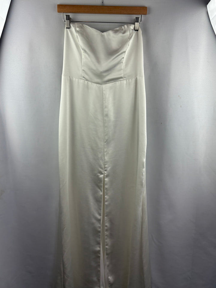 Women’s Lulus Large White Satin Sleeveless Formal Dress