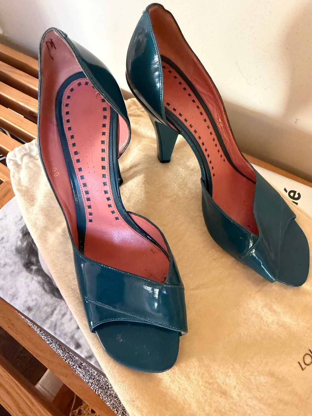 Louis Vuitton Vintage Teal Patent Leather Peep Toe Heels Pumps Size 39 Y2K
