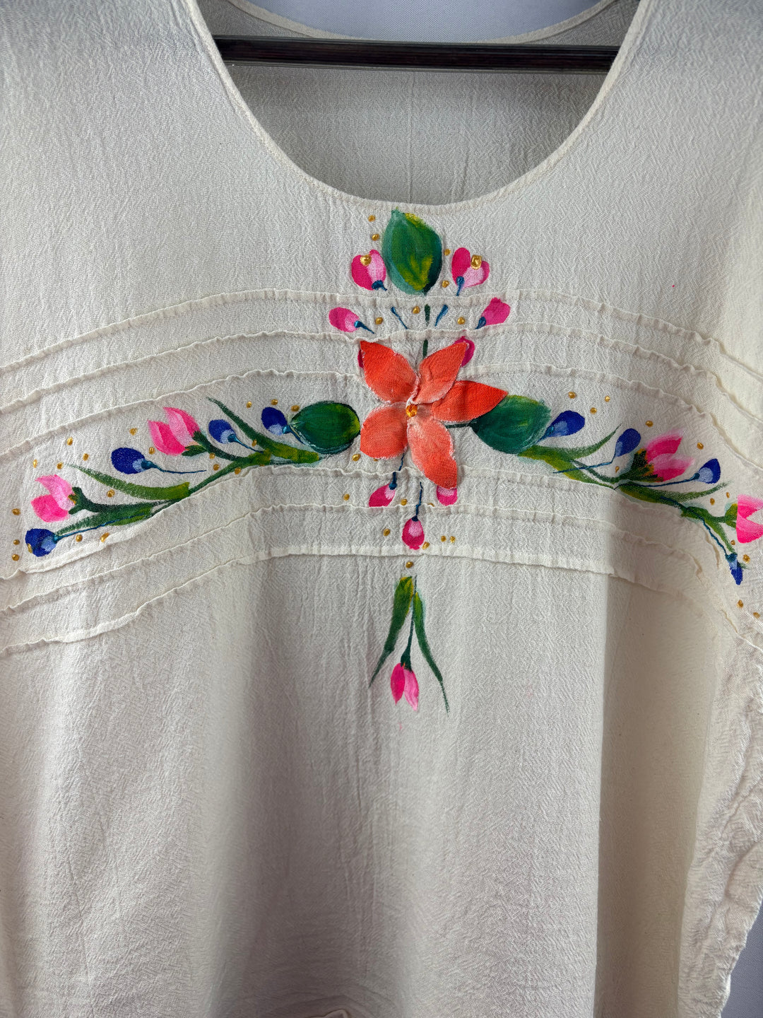 Women’s Handmade XL Cream Floral Embroidered Blouse