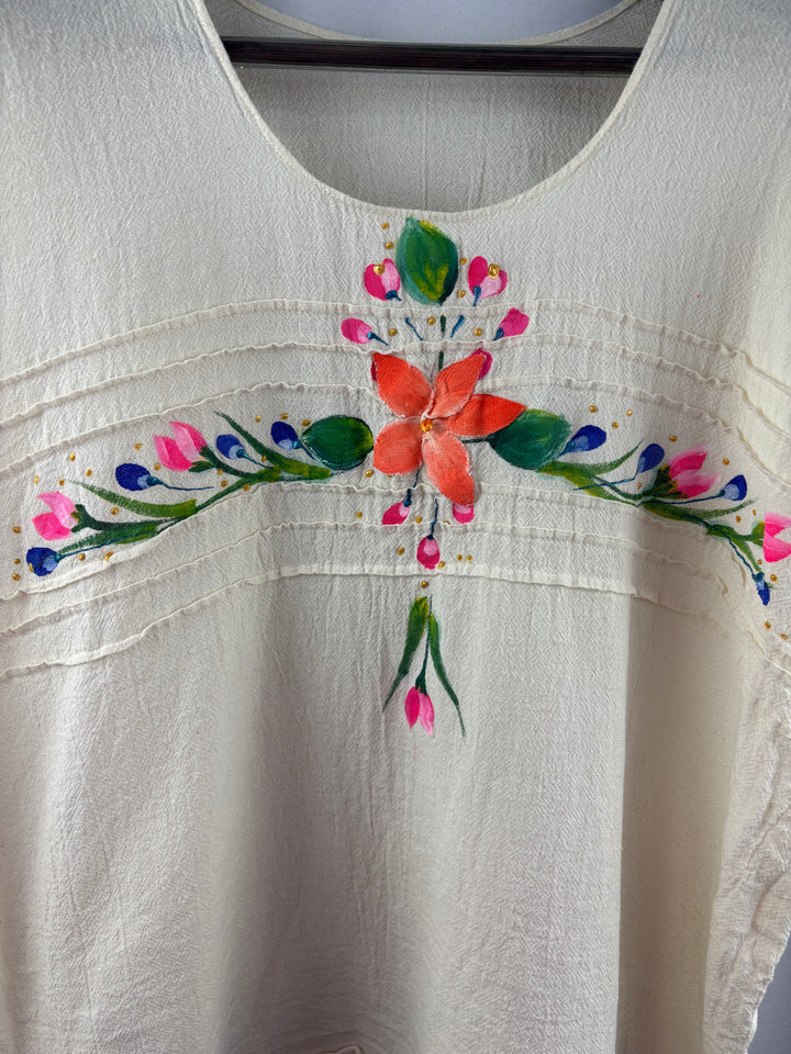 Women’s Handmade XL Cream Floral Embroidered Blouse