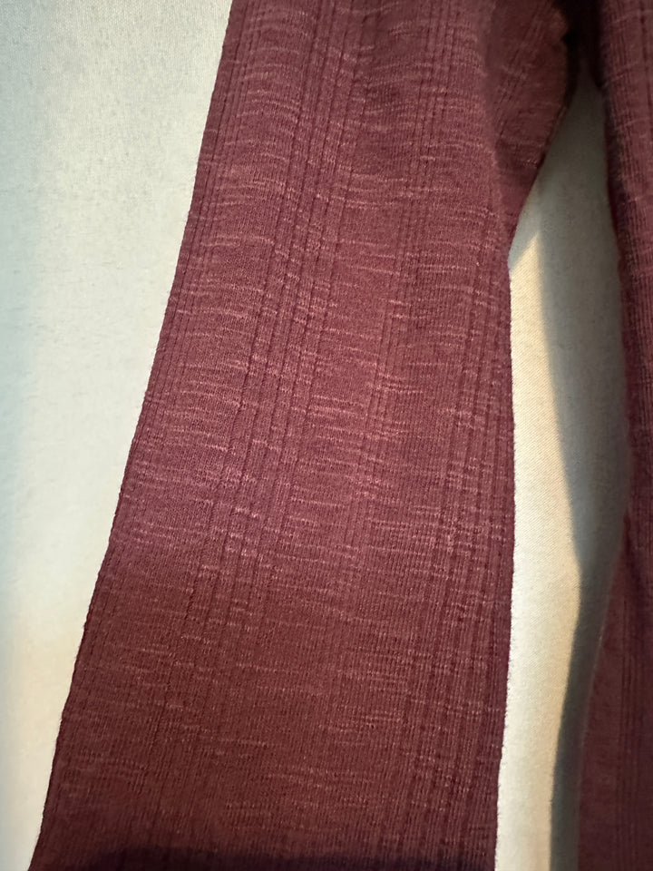 Women’s American Eagle Maroon Long Sleeve Top Size M