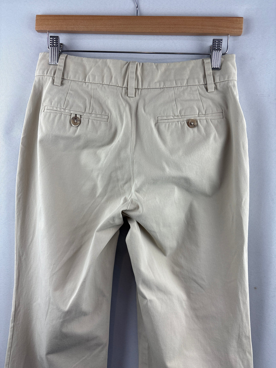 Women’s Banana Republic Size 28 Khaki Pants