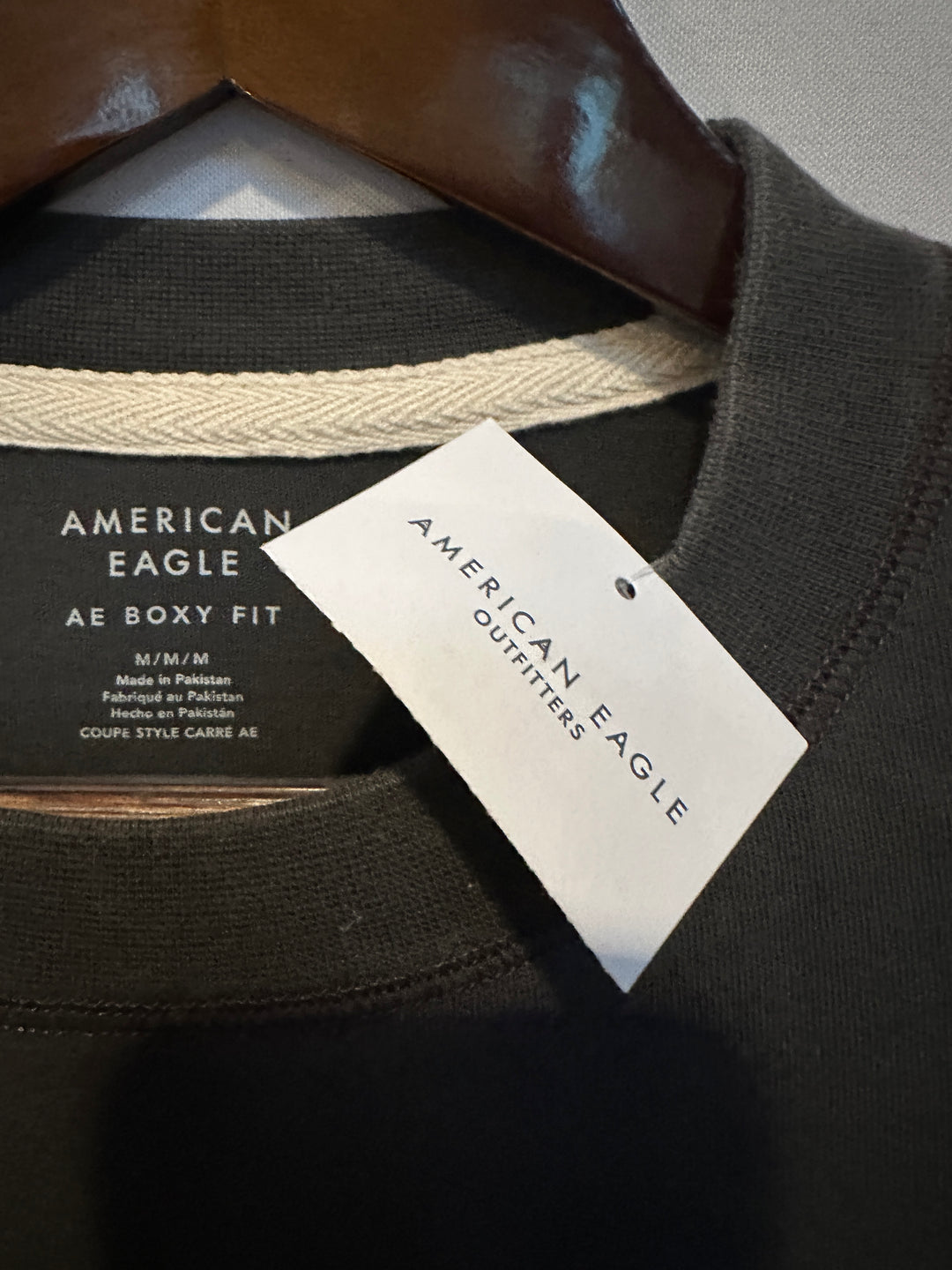 Men’s American Eagle Charcoal Gray Jersey Size M
