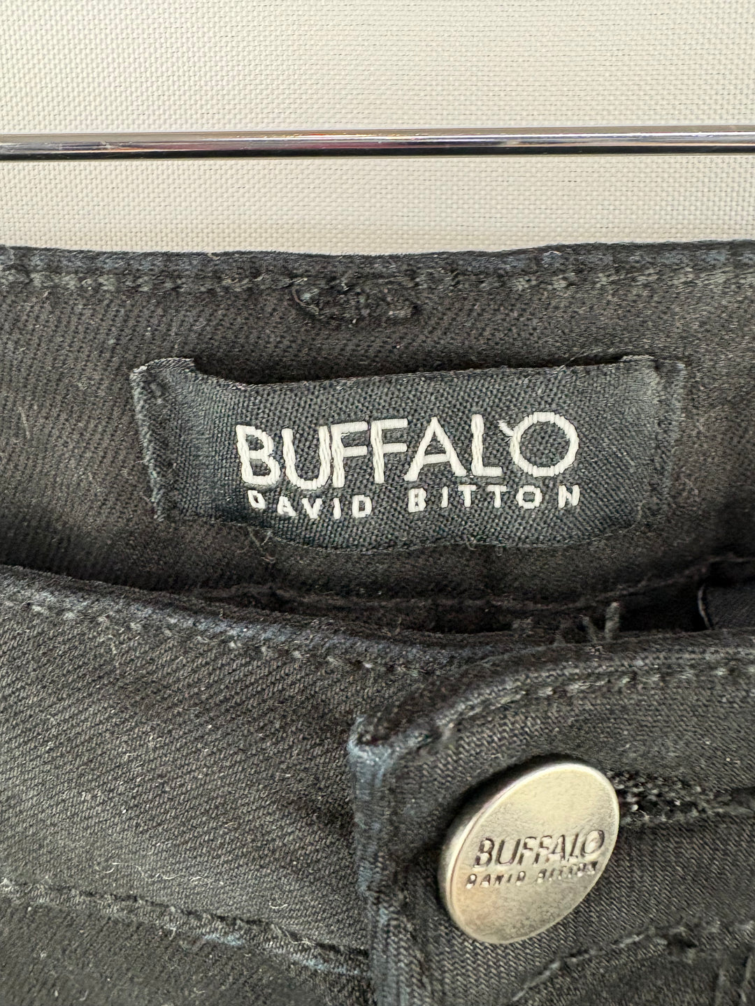 Women’s Buffalo David Bitton Size 4/27 Black Skinny Jeans