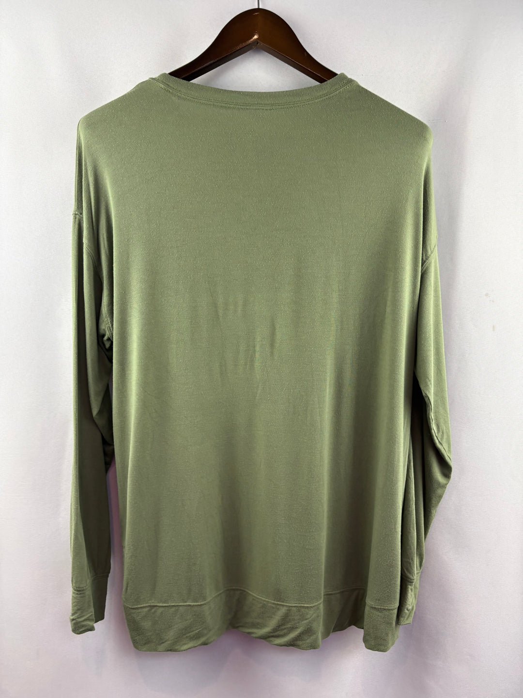 Women’s Old Navy Medium Olive Green Long Sleeve Henley