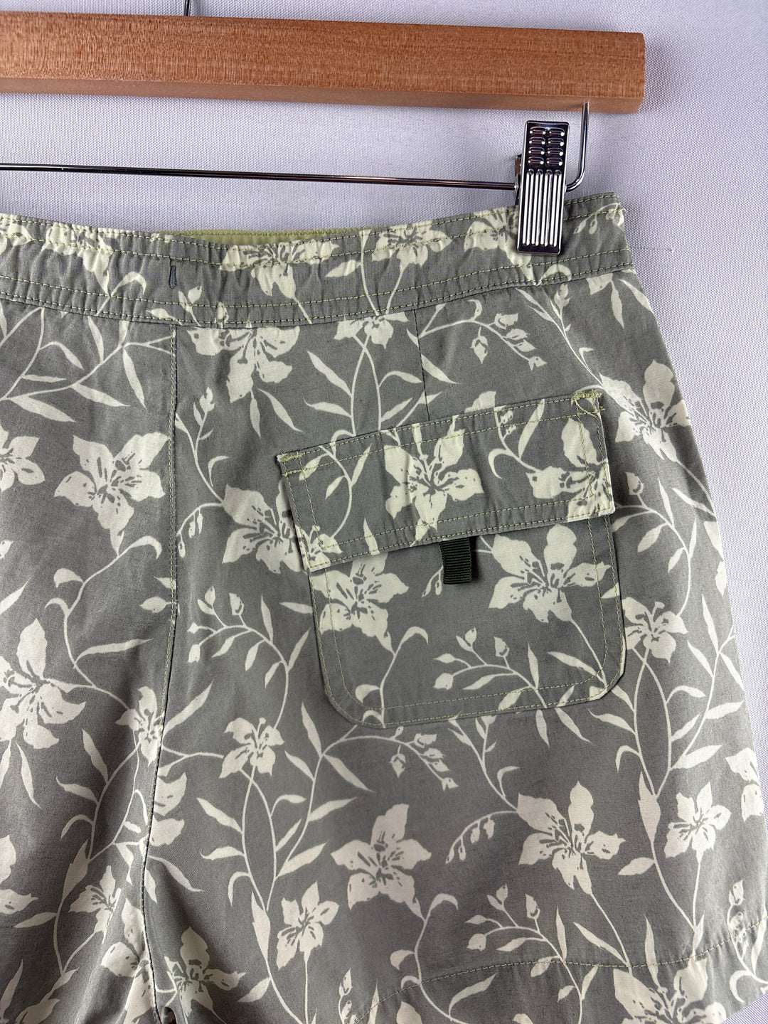 Women’s GAP Small Green Floral Swim Mini Shorts