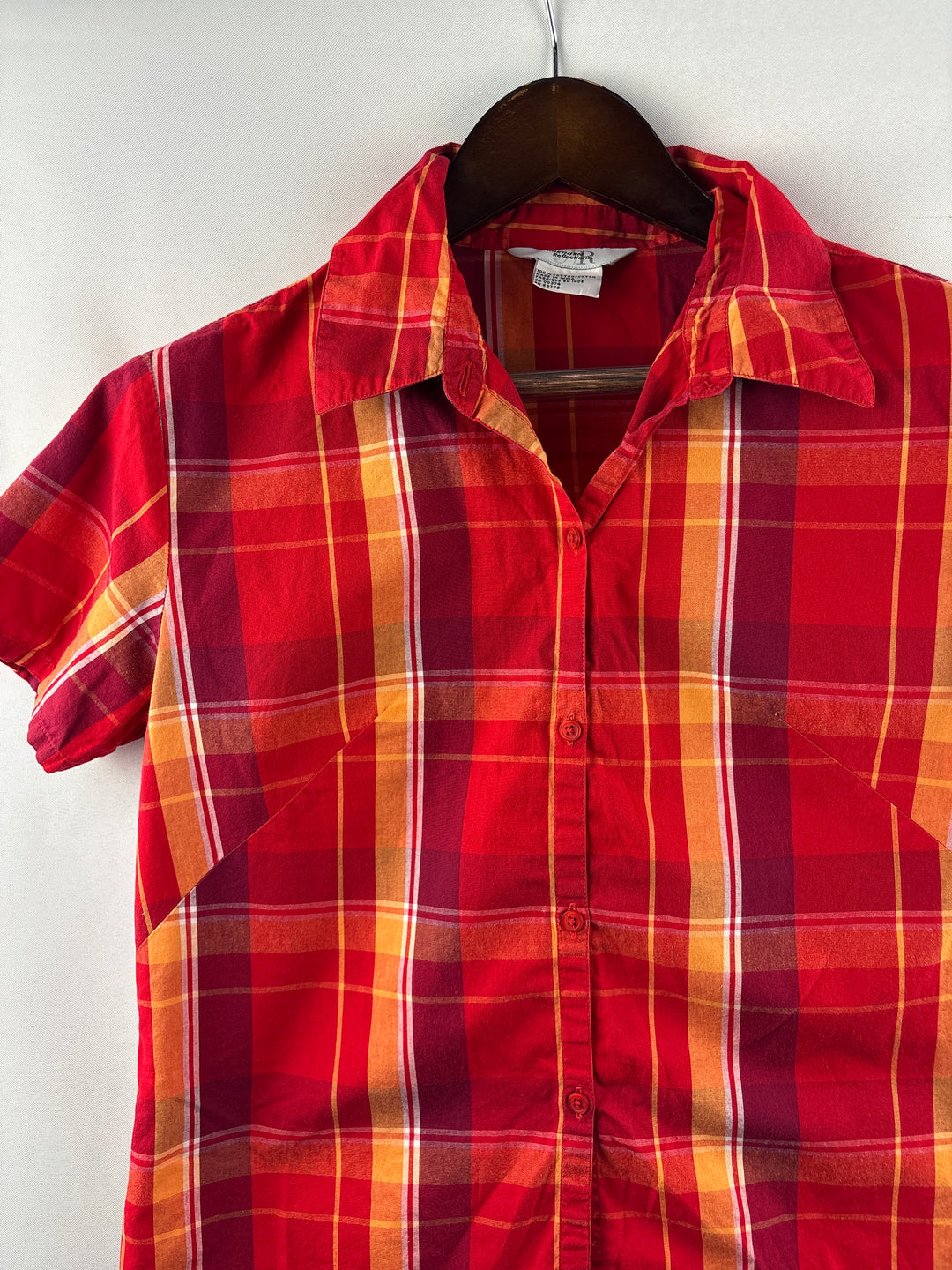 Women’s Northern Reflections Medium Red &amp; Orange Plaid Button Up