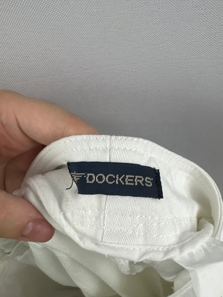 Women’s Dockers Size 4 White Denim Skort