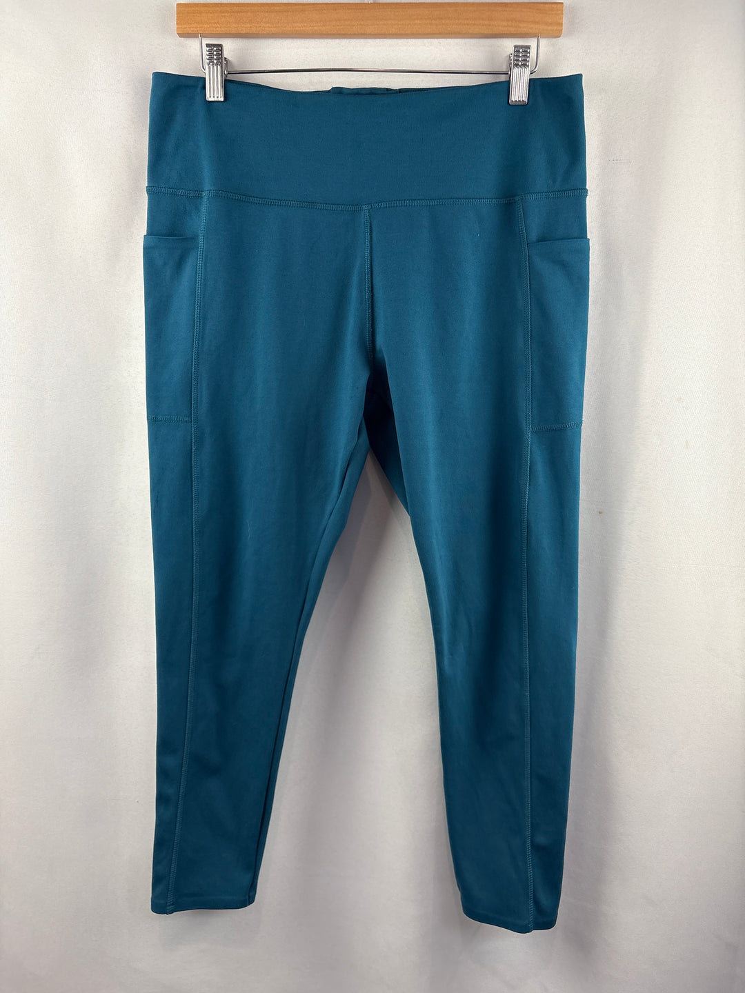 Women’s DanSkin XL Dark Teal Sports Leggings