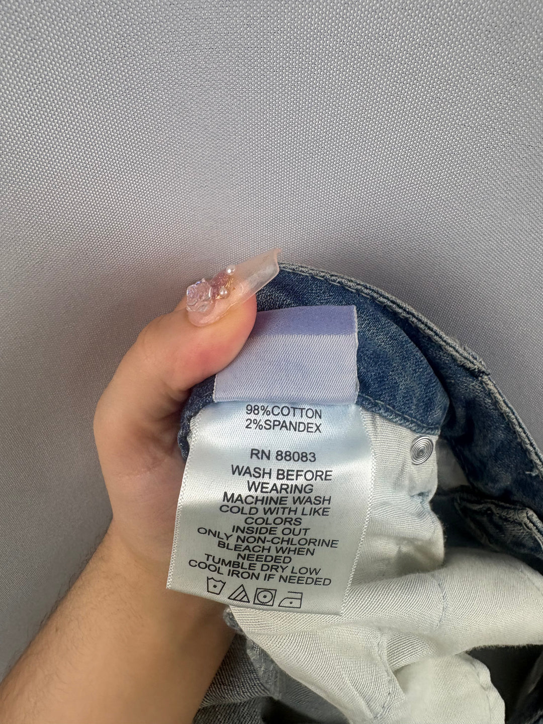 Women’s Hot in Hollywood Size 14 Light Was Blue Distressed Straight Jeans