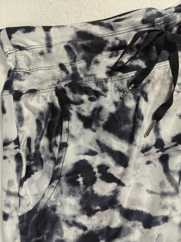 Womens Marika Athletic Shorts Black White Tie Dye Size Large