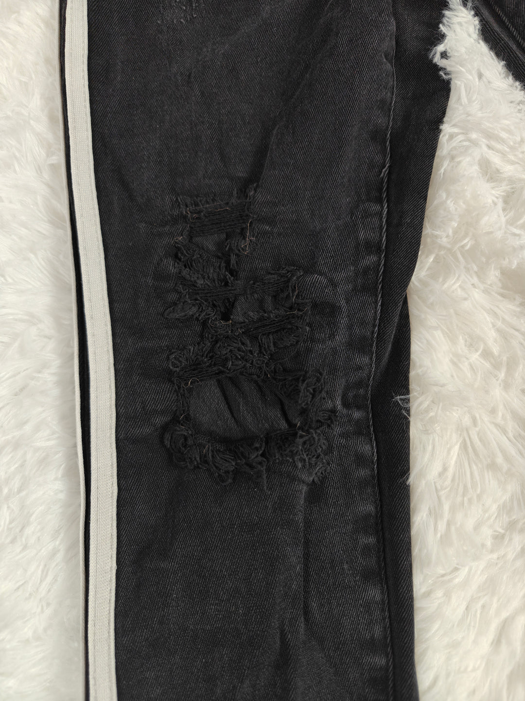 Mens Rue21 Premium Skinny Black Distressed Jeans White Stripe 30x32