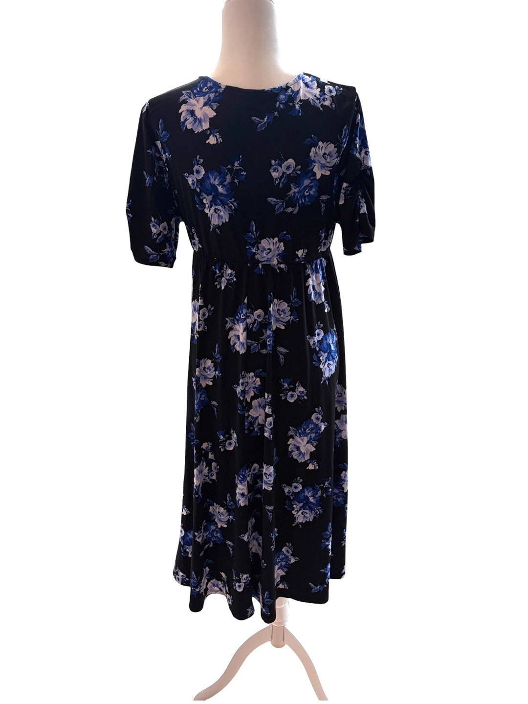 torrid Black Midi Dress with Blue and White Floral Print Size 1*