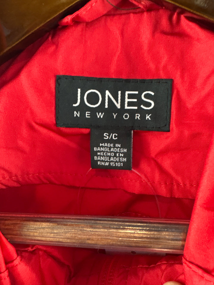 Women’s Jones New York Small Bright Red Raincoat