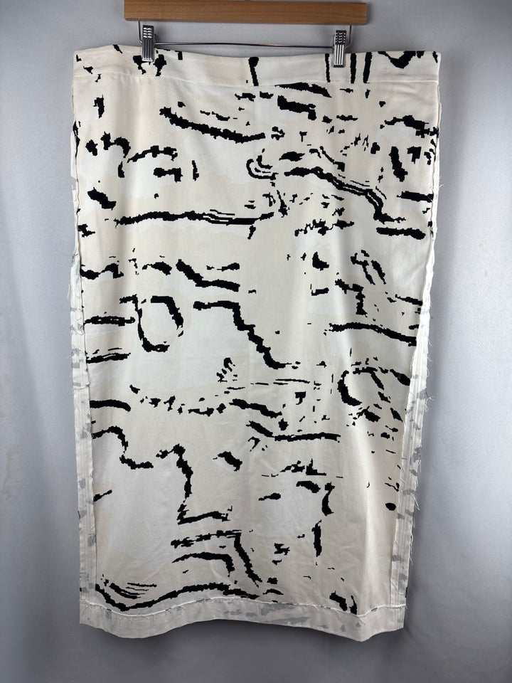 Women’s Maison Blanche Size 7 White Patterned Maxi Skirt