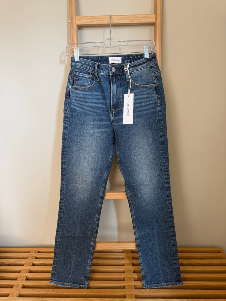 Driftwood Stella High Rise Straight Leg Jeans NWT Size 24