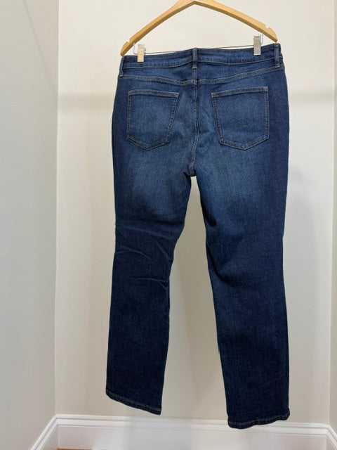 Simply Vera Vera Wang Straight‑Leg Jeans Sz14 (Medium Blue, 28” Inseam)
