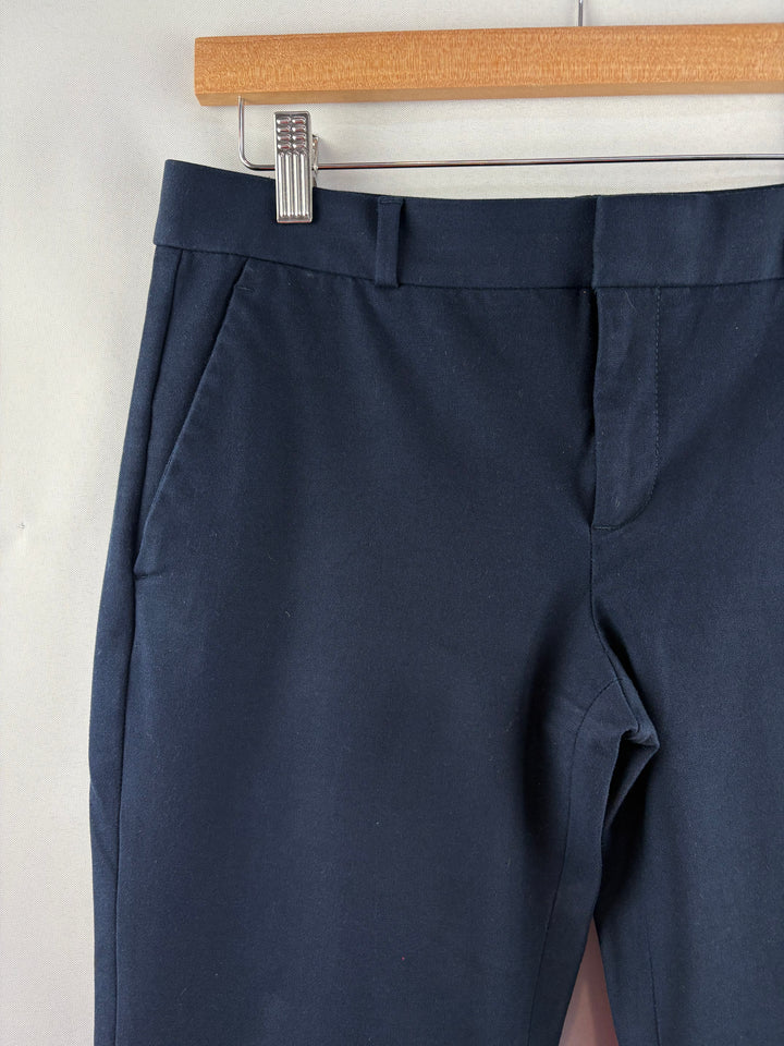 Women’s Banana Republic Size 6 Navy Blue Capri Slacks