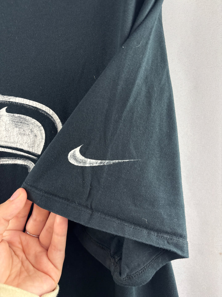 Women’s Nike XXL Black Seahawks Short Sleeve Shirt
