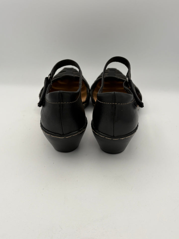Women’s Clark’s Size 8 Black Leather Heeled Sandals
