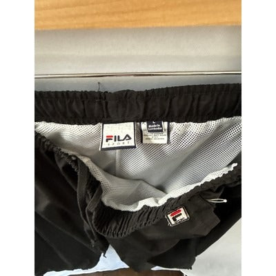 Women’s FIFA Sport Black Capri Pants Sz L