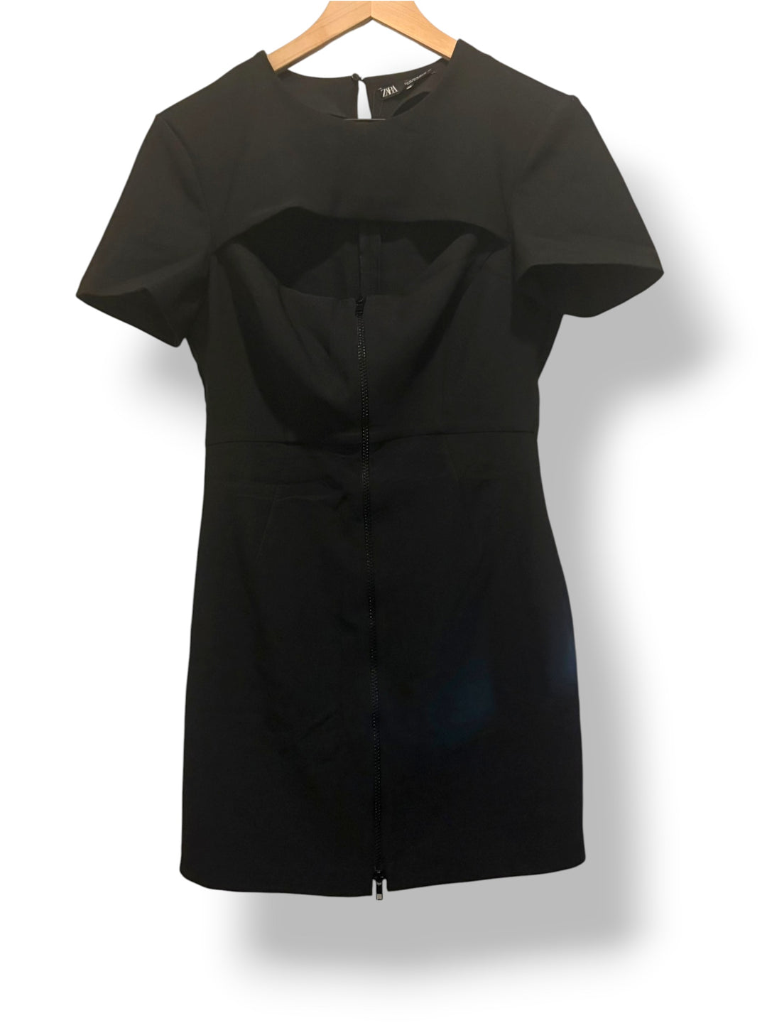 Zara Black Cutout Bodycon Mini Dress Size M NWT Front Zip Cocktail Party Going Out