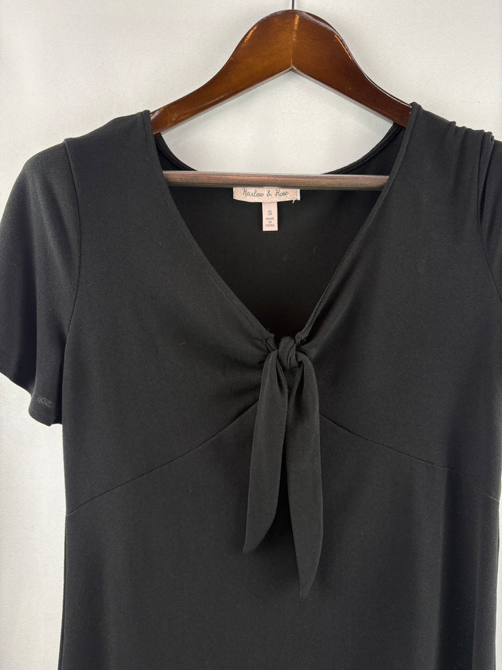 Women’s Harlow & Rose Small Black Midi Dress