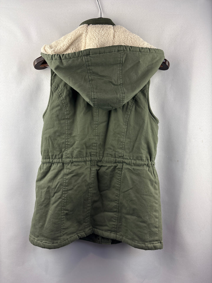 Women’s Market &amp; Spruce Medium Army Green Faux Fur Lined Vest