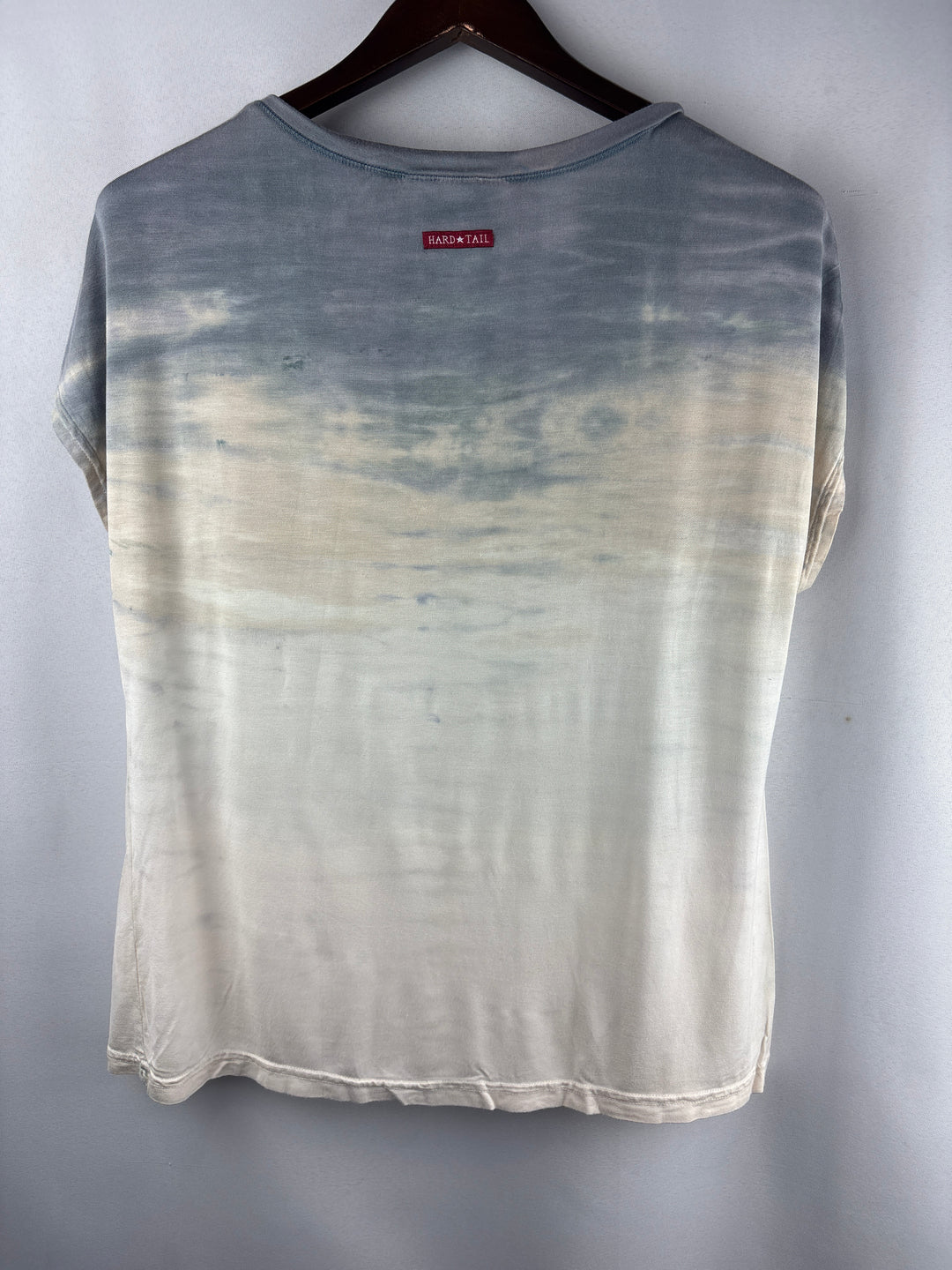 Women’s Hard Tail Forever Small Cream &amp; Gray Tie-Dye T-Shirt