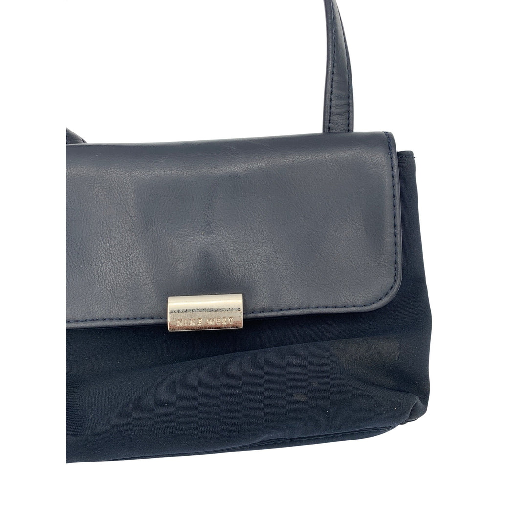 Nine West Black Crossbody Handbag With Adjustable Strap & Multiple Card Slots