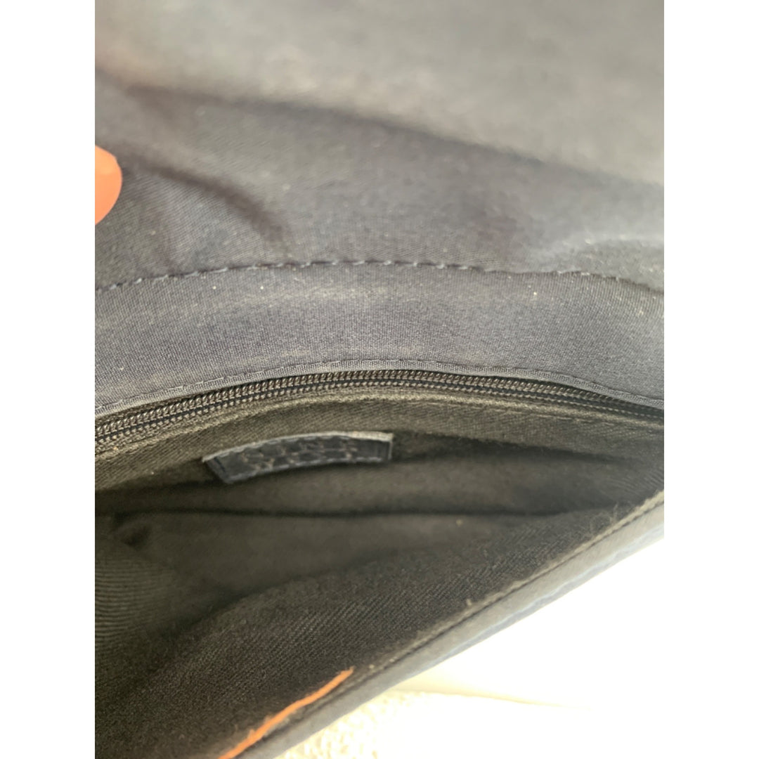 Nine West Black Crossbody Handbag With Adjustable Strap & Multiple Card Slots